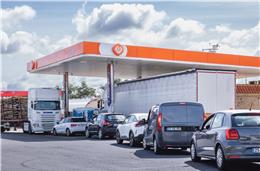 A “romaria” portuguesa às bombas de gasolina espanholas