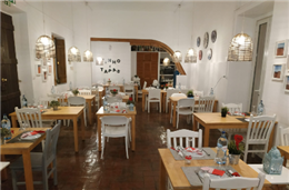 À Mesa: Casa Amarela, um espaço a brilhar em Mértola