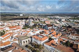 Beja: Pax Julia: uma mão cheia de candidatos