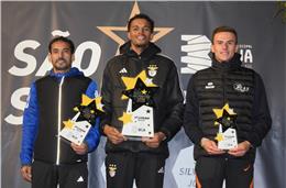 Não há duas sem três…