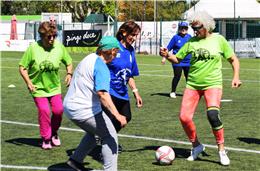 “O futebol a passo”