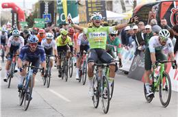 Ciclistas sul-americanos brilham na planície alentejana