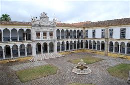 Covid-19: Universidade de Évora manda alunos para casa