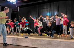 “Vamos fazer um musical”