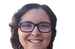 Entrevista a Iris Lá Féria