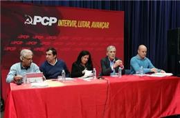 Jerónimo: Governo “dá prioridade à ditadura do défice'