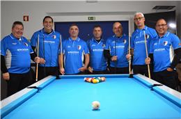 Secção de bilhar da Sociedade Recreativa e Desportiva Entradense tem duas mulheres entre os seus 15 atletas