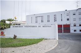 Cobertura do quartel dos bombeiros  de Mértola em situação “crítica”