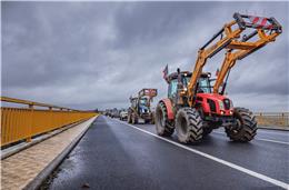 Ação de protesto adverte para “tempestade perfeita” sobre o setor