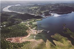 Projetos solar e turístico  no Alqueva em risco