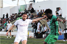 Resultados/ Classificações: Com a proa erguida...