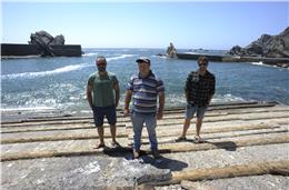 Incêndio deixa homens do mar em terra
