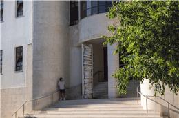 Biblioteca de Beja solidária