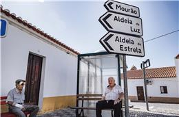 As eleições europeias, que, em Portugal, estão marcadas para domingo, dia 9, vão eleger, no conjunto dos 27 estados-membros da União, os 720 deputados que constituirão o novo Parlamento