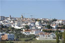 Autarquias “quase sozinhas” em matéria de habitação