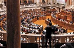 PS e PCP: um Orçamento do Estado, dois entendimentos