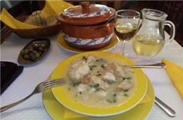 Á Mesa: O Cortiço na Nacional 2