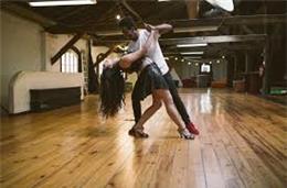 Covid-19: #SigóBaile leva concertos pela 'casa dentro'