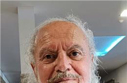 Silvestre Raposo evoca aspetos da vida de Al-Mu’tamid em escultura
