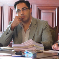 Abril, trabalho e pobreza