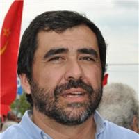 Os direitos defendem-se exercendo-se