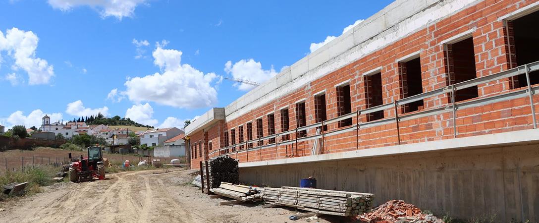 Unidade de cuidados continuados da Misericórdia de Aljustrel em risco